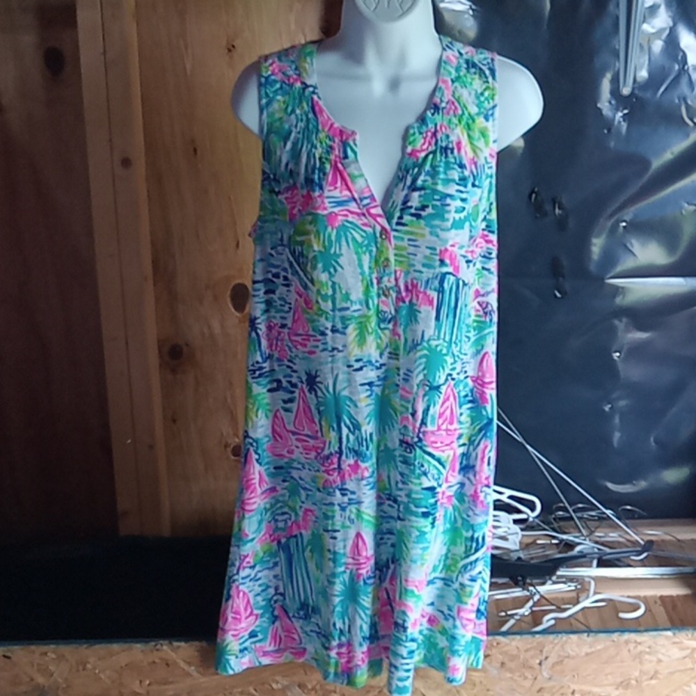 Lilly pulitzer Dress size Medium
